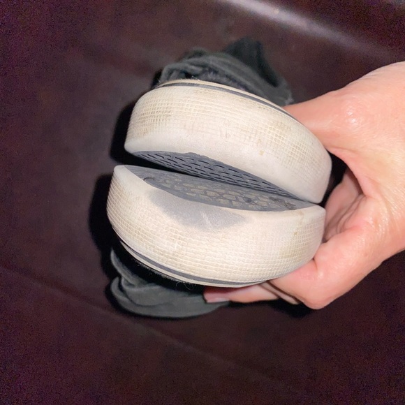 DC Velcro sneakers - Picture 6 of 8